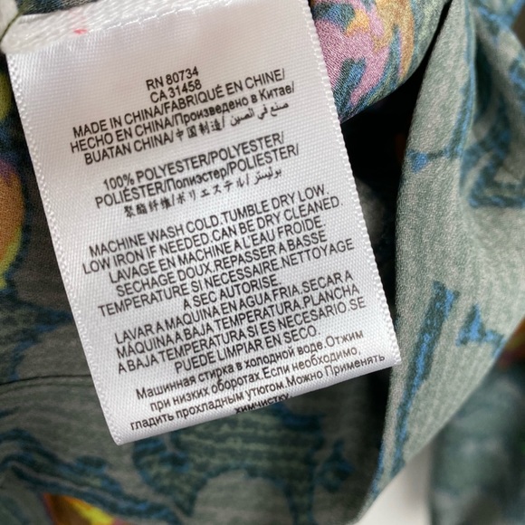 NEW BCBGMAXAZRIA Jade Floral Tie-Neck Top Size Small - Picture 7 of 8